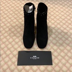 [NEW] Coach Ankle Boots